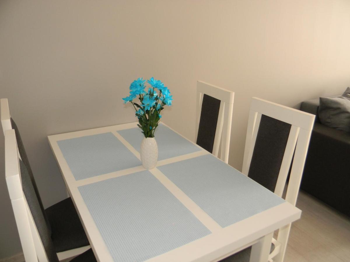 Apartament Z Basenem Laura Polanki Park Apartment *